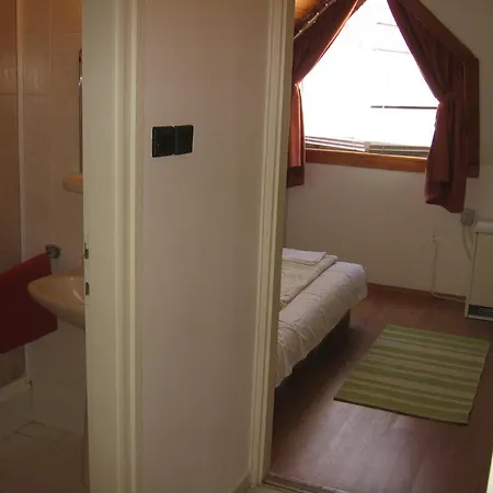 Lejlighedshotel Voeroeskut Panzio Csopak